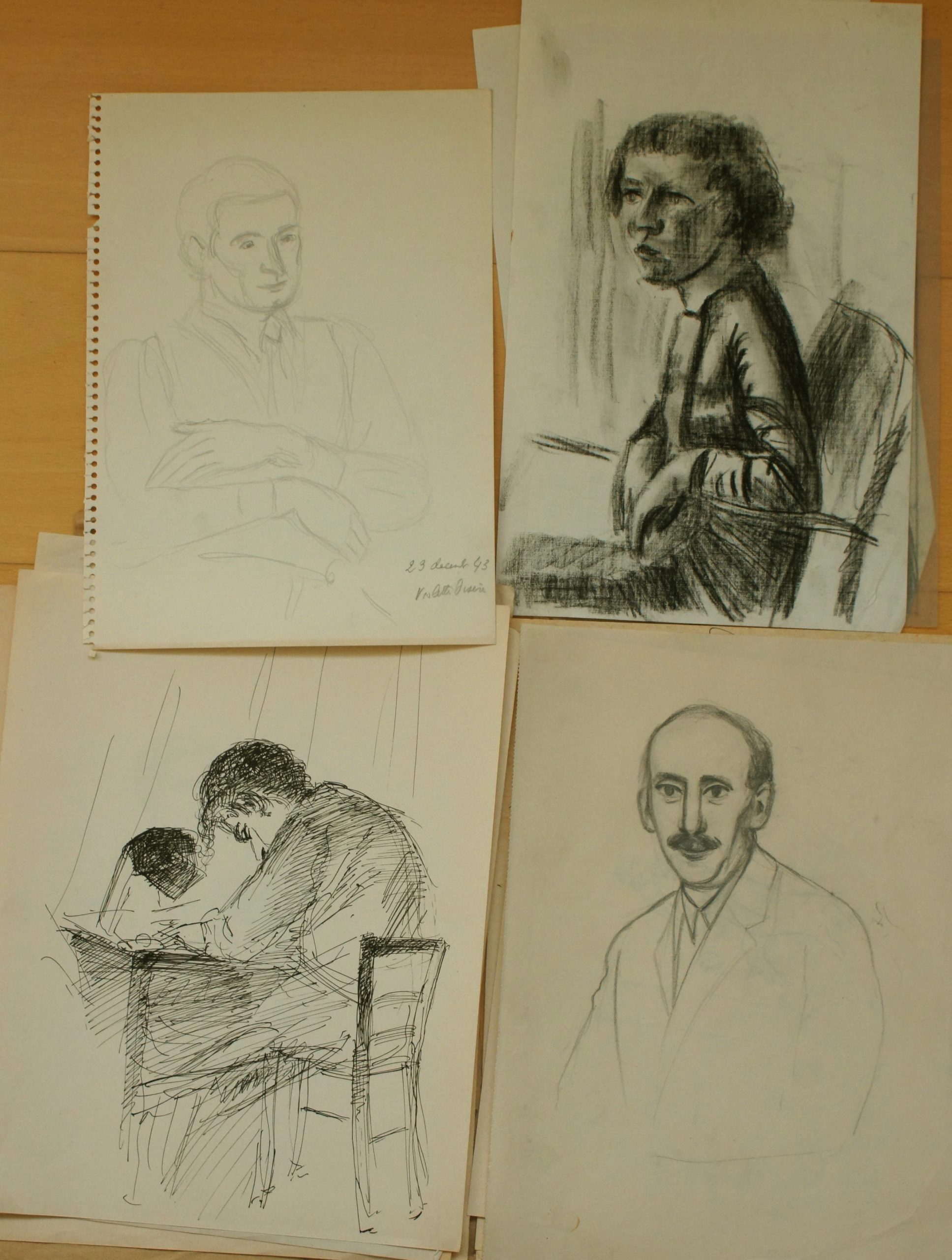 <i>Diverses études de portraits et figures</i>  – Divers, 30x22 cm