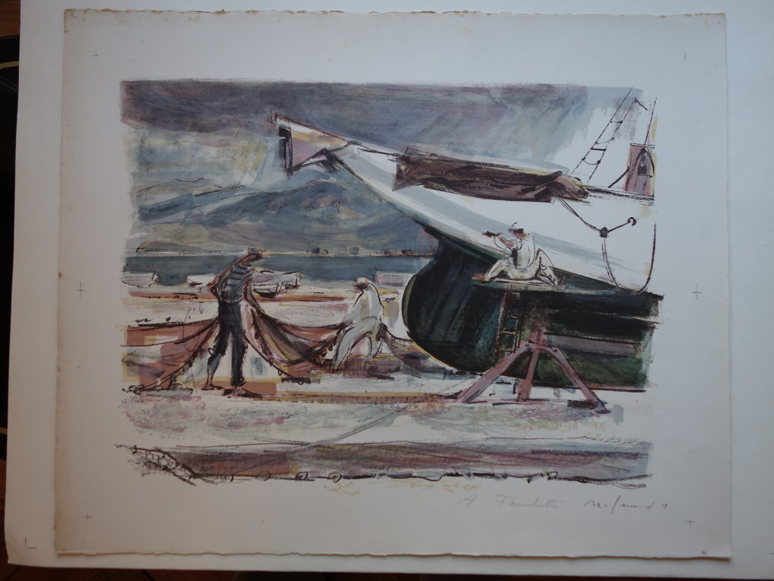 <i>Pêcheurs au travail près d'un grand bateau</i>  – Lithographie, Couleur, 45x56 cm